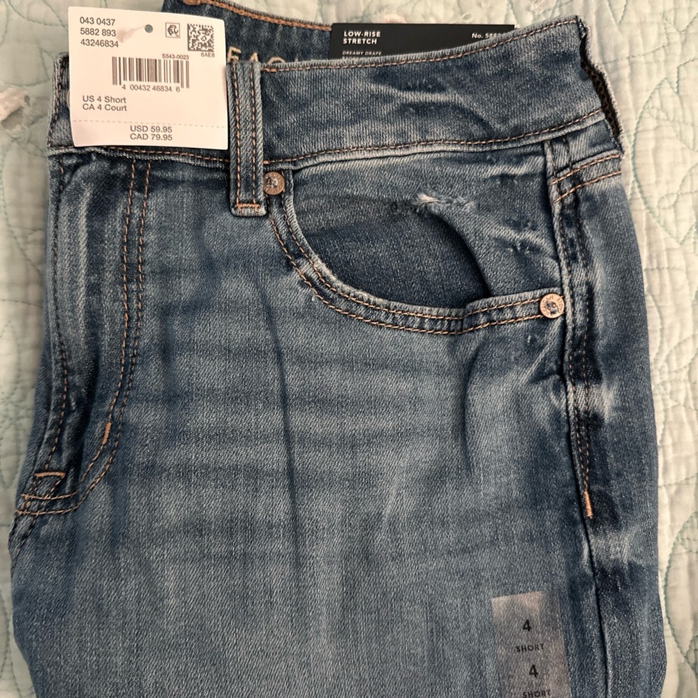 American Eagle Outfitters Low-Rise Dreamy Drape Baggy Wide Leg Size US 4 Short